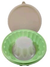 Vintage Tupperware Jell-O Mold, Mint Green Great Shape, Preowned picture