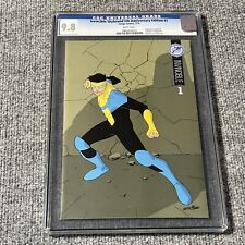Invincible 1 CGC 9.8 Skybound 5th Anniversary Edition Variant picture