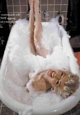 Marilyn Monroe Hot Bathtub PHOTO, Gorgeous Sexy Legs Perky  picture