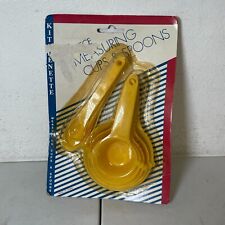 Vintage Justen Products 10 Pack Yellow Measuring Cups & Spoons Made in China NOS picture