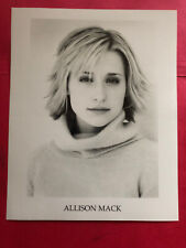 Allison Mack , original talent agency headshot photo with credits picture
