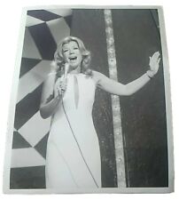 1974 Press Photo Singer Vikki Carr NBC-TV's 