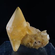 Calcite Twin 8.4cm / Rare Cabinet Mineral Specimen / Gallatin Canyon, Montana picture