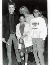 1988 Press Photo Paula Prentiss, Richard Benjamin & Children at Movie Premiere picture