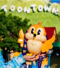 Disneyland Chuuby ToonTown Mickey Runaway Railway Popcorn Bucket In Hand  Chubby picture