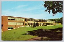 Meredith New Hampshire, Inter-lakes High School, Vintage Postcard picture