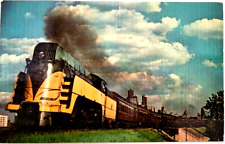 Chicago IL-Illinois, Chicago & Northwestern Streamlined 4-6-2 Vintage Postcard picture