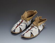 Native American antique suede Leather Indian Beaded Cheyenne Moccasins picture