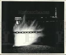 1972 Press Photo The Eternal Flame at Arlington National Cemetery. - mjx67490 picture