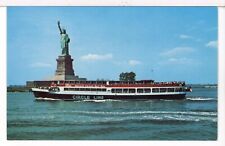 CIRCLE LINE Sightseeing Yacht Passes Statue of Liberty, New York, NY Postcard picture