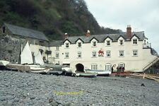 Photo 6x4 The Red Lion Hotel Clovelly Harbour c1969 picture