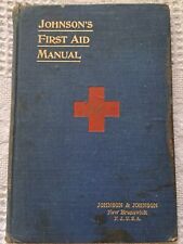 1903. J&J JOHNSON & JOHNSON FIRST AID MANUAL ADVERTISING HARDCOVER BOOK. Vintage picture