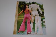 Raquel Welch pinup 8x10 glossy photo Busty Sexy Gorgeous Cleavage 1621 picture