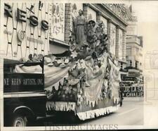 1968 Press Photo Parade during St. Joseph's Day to the City Hall - noc32920 picture