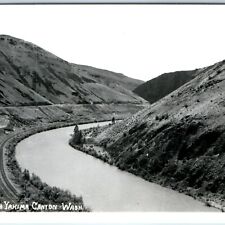 c1940s Yakima Canyon, WA Route 821 RPPC Railway Ellis Real Photo River A130 picture