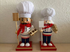 Global International Co Ltd SET OF 2 Nutcrackers 8” And 7” Tall picture