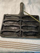 Antique Cast Iron Fish Cornbread Mold Pan 8 Compartments Handled Heavy 7 Pounds picture