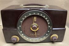 Vintage 1950s Mid Century Zenith AM/FM T725 Bakelite Tube Radio picture