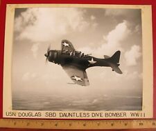 VINTAGE PHOTOGRAPH USN DOUGLAS SBD DAUNTLESS WWII DIVE BOMBER MILITARY AIRPLANE picture