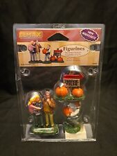 New lemax The Perfect Pumpkin Figurines  FAMILY  2010  02838 picture
