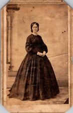 Attractive Woman in Long Dress, c.1860s CDV Photo, #2152 picture