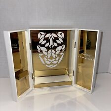 Cartier La Panthere parfum display picture