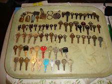 Lot of Vintage Decorative Keys Variety  Styles Crafts 21  oz = 71 Keys See pics picture
