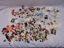 Huge Lot of vintage sewing Buttons all types shapes sizes plastic metal sizes picture