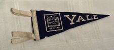 Vintage 1940’s Yale University Lux Et Veritas  Mini Pennant Felt Banner Flag 11” picture