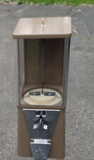 VINTAGE OAK 25 CENT CANDY MACHINE W/LOCK & KEY PLEASE CHECK OUT MY OTHER COLORS  picture