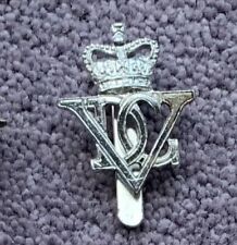 5th Royal Inniskilling Dragoon Guards: Anodised / Staybrite Cap Badge - slider picture