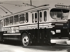 Trackless Trolley Bus Toronto Transit Commission TTC #9118 B&W Photograph picture