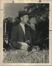 1948 Press Photo Best Duck Caller Harry Clifford of Arkansas, Railroad Worker picture