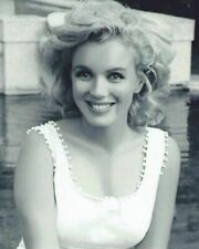 Marilyn Monroe Close Up  8x10 Glossy Photo picture