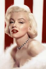 Marilyn Monroe - White Fur - 4 x 6 Photo Print picture