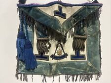 ANTIQUE VINTAGE MASONIC APRON METAL DECOR. North Grand Lodge#551 To E.Young 1957 picture