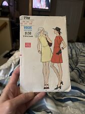 Vintage Sewing Pattern Vogue Pattern 7761  Size 14 picture
