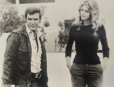 Lindsay Wagner Lee Majors Original Vintage 8x10 BW Press Photo The Bionic Woman picture