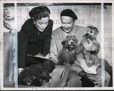 1948 Press Photo Xavier Cugat signs petition with Barbara Brown & dogs in CA picture