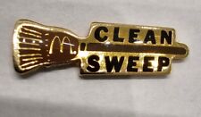 Vrg McDonald's Pin Clean Sweep Employee Proud Gold Tone Lapel Restaurant Shiny picture