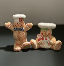 Christmas Genger Cookie Salt And Pepper Shakers Collectibles. picture
