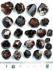 105g Etched Spessartine Garnet Crystals with Nice Formation. 24 pieces lot * Pak picture