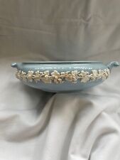 Wedgwood Queen’s Ware Cream on Lavender shell edge  vegetable serving bowl picture