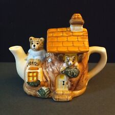 Tea-Nee Two Little Bears Shoe House Teapot/ Creamer  picture