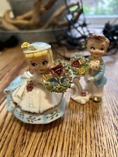 Vintage ARNART Porcelain Boy And Girl with Flowers Bouquet 4