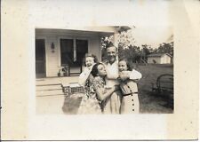 Old Florida Photograph Hugging 1930s Man Three Ladies Fashion 2 1/2 x 3 1/2 picture