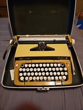 Smith Corona Galaxie 12  Vintage 1975 Portable Typewriter w Case Fully Working picture