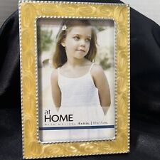 Vtg Yellow Swirl Gold Tone Metal Photo Picture Frame 4” X 6”. B21 picture