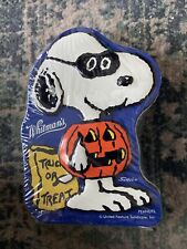 New Vintage 1998 Sealed Whitman's Candy Halloween Tin ~ Snoopy Peanuts  picture