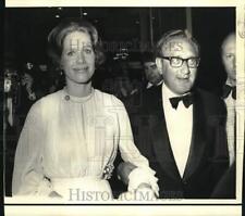 1973 Press Photo Liv Ullman with Dr. Henry Kissinger attend a party in Hollywood picture
